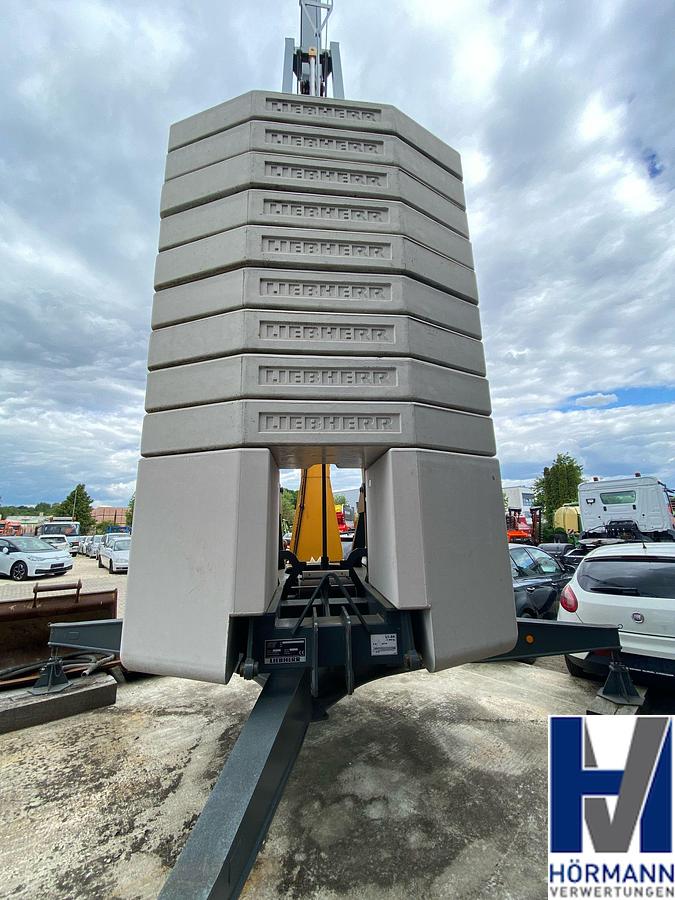 Gebraucht 2022 Liebherr LI-24