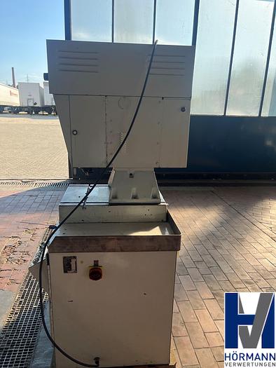 Gebraucht 1991 Taumel Nietmaschine