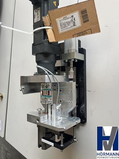 Gebraucht Siemens Motor mit 2 Festo Zylindern
