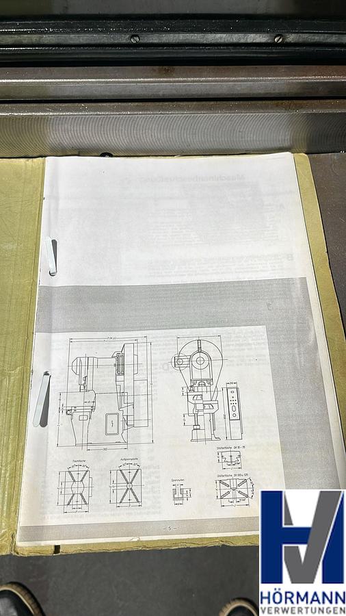 Gebraucht Exzenterpresse Hensel EBU SK50 / 500 kN mit Schutzschirm