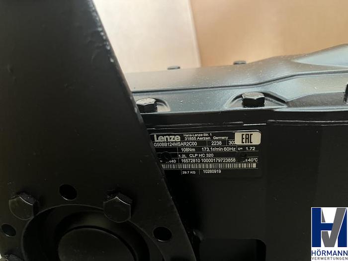 Used Lenze Servo Kegelradgetriebemotor