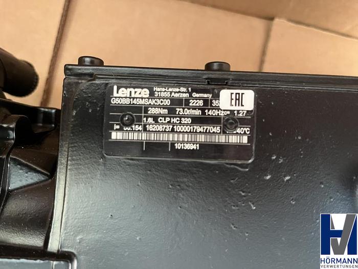 Used Lenze Servo Kegelradgetriebemotor