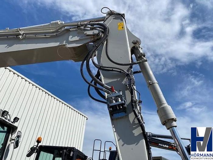 Used Tekeuchi TB 2150 RCV V3