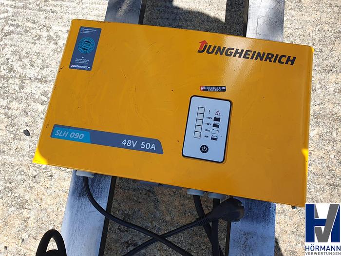 Used Elektro-Schubmaststapler