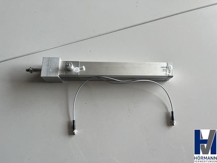 Gebraucht FESTO Kompact- Zylinder