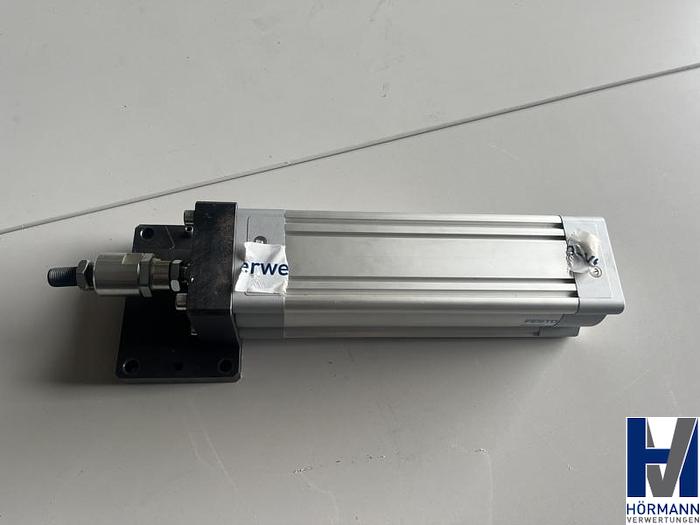 Gebraucht 2022 FESTO Kompact- Zylinder