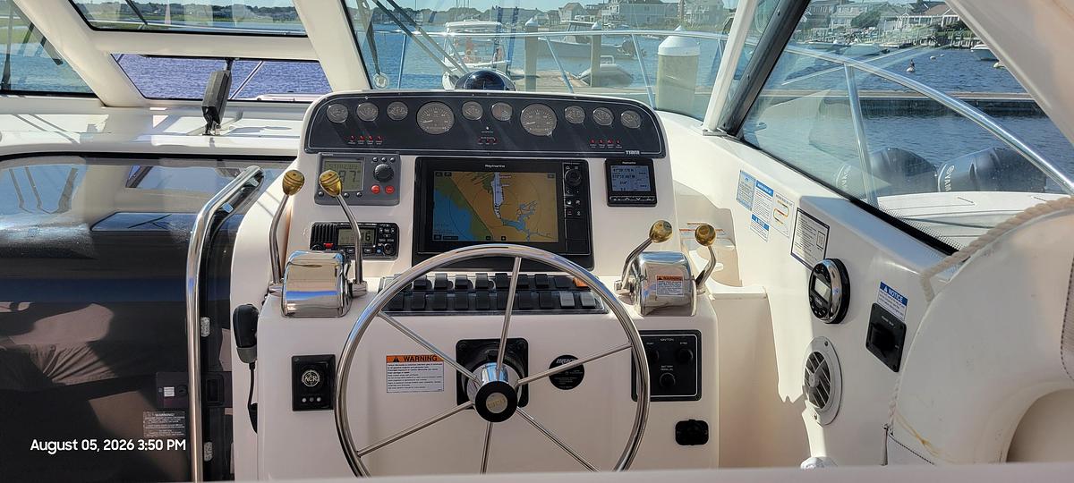 Used 2006 Tiara 3200 Open