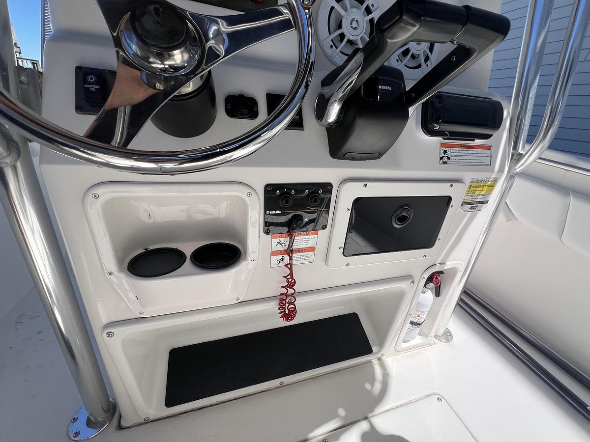 Used 2006 Sea Swirl 2600 CC