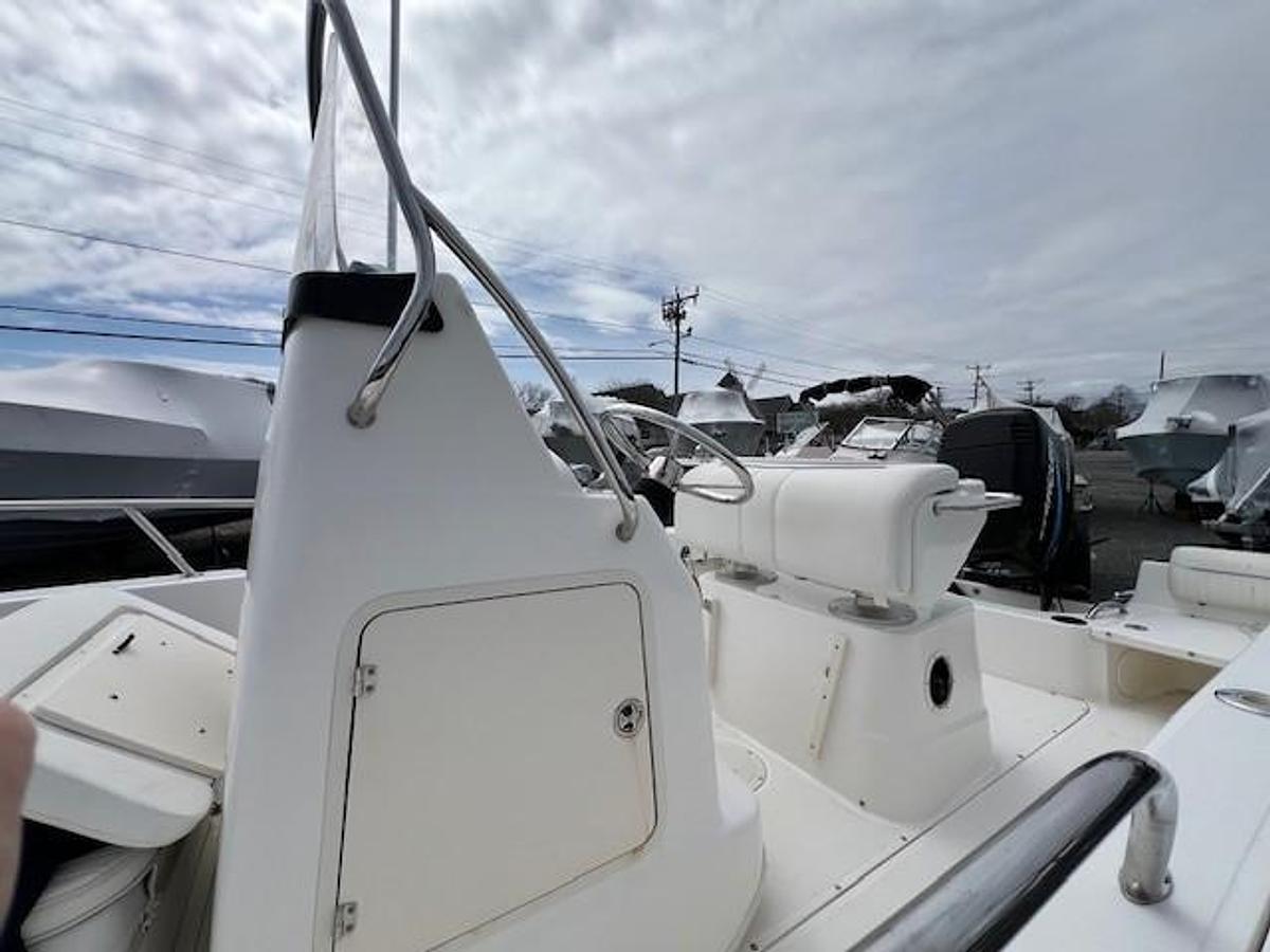 Used 2005 Boston Whaler 190 Nantucket