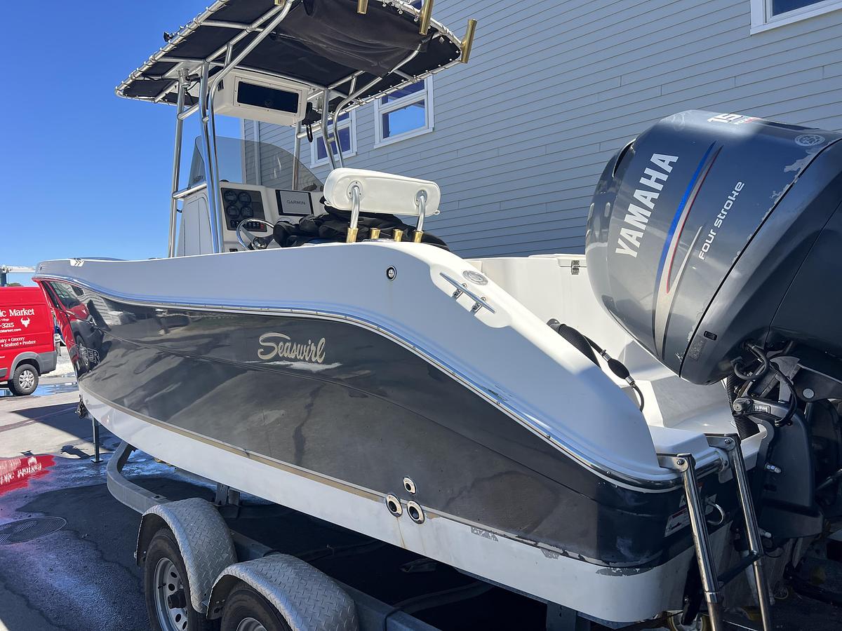 Used 2006 Sea Swirl 2600 CC