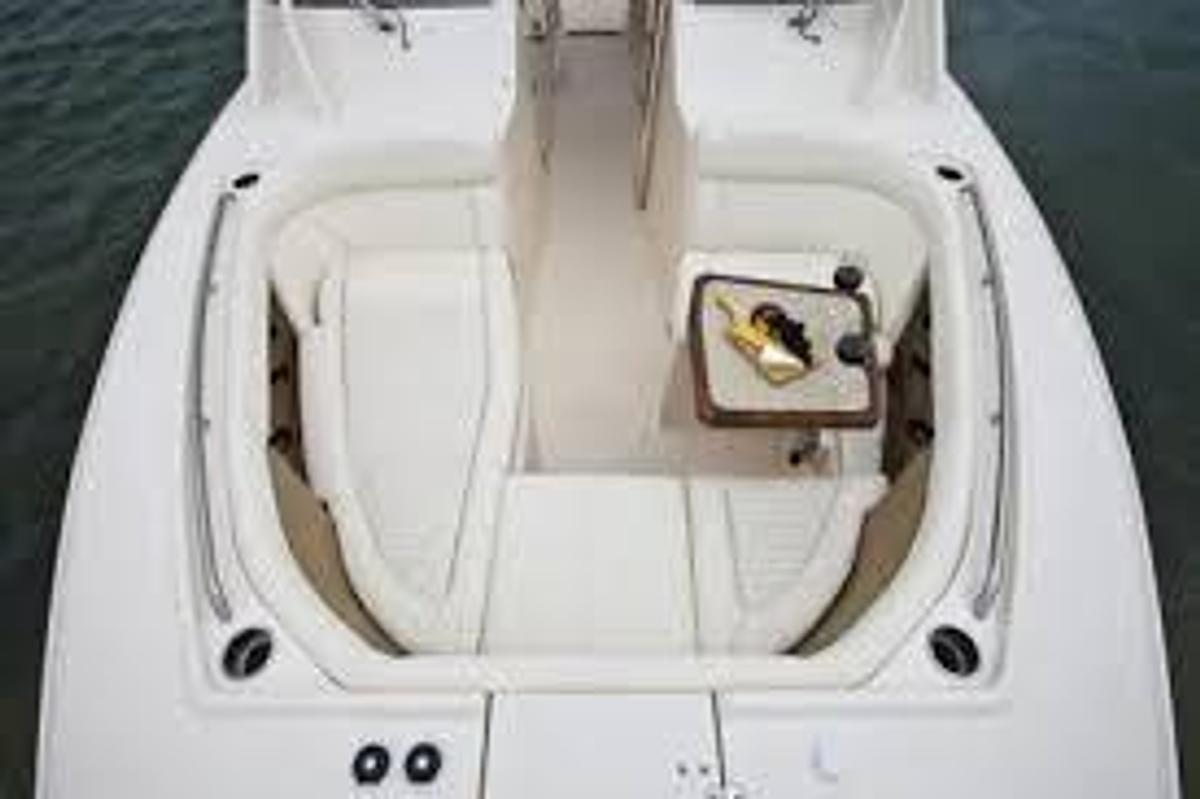 Used 2014 Grady-White 335 Freedom