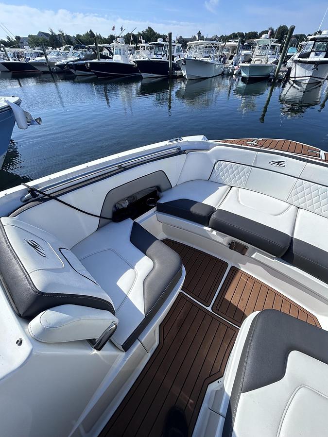 Used 2019 Monterey  M 65