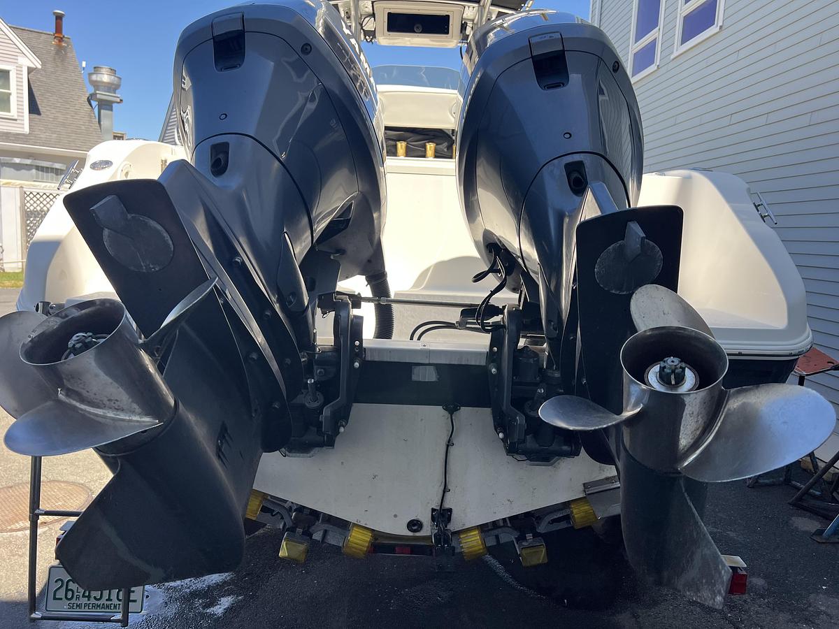 Used 2006 Sea Swirl 2600 CC