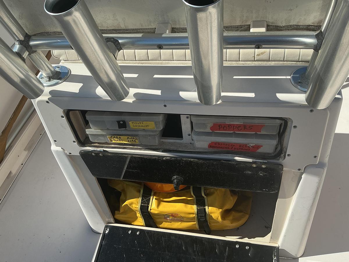 Used 2001 Grady-White 209 Escape