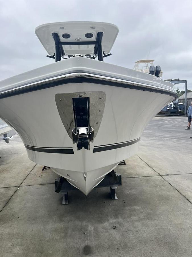 Used 2027 Parker 254 FATHOM