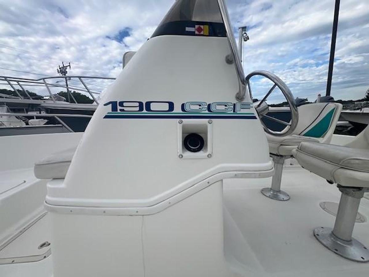 Used 1995 Wellcraft 190CCF