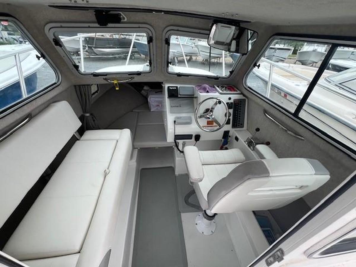 Used 2020 Parker 2120 SC