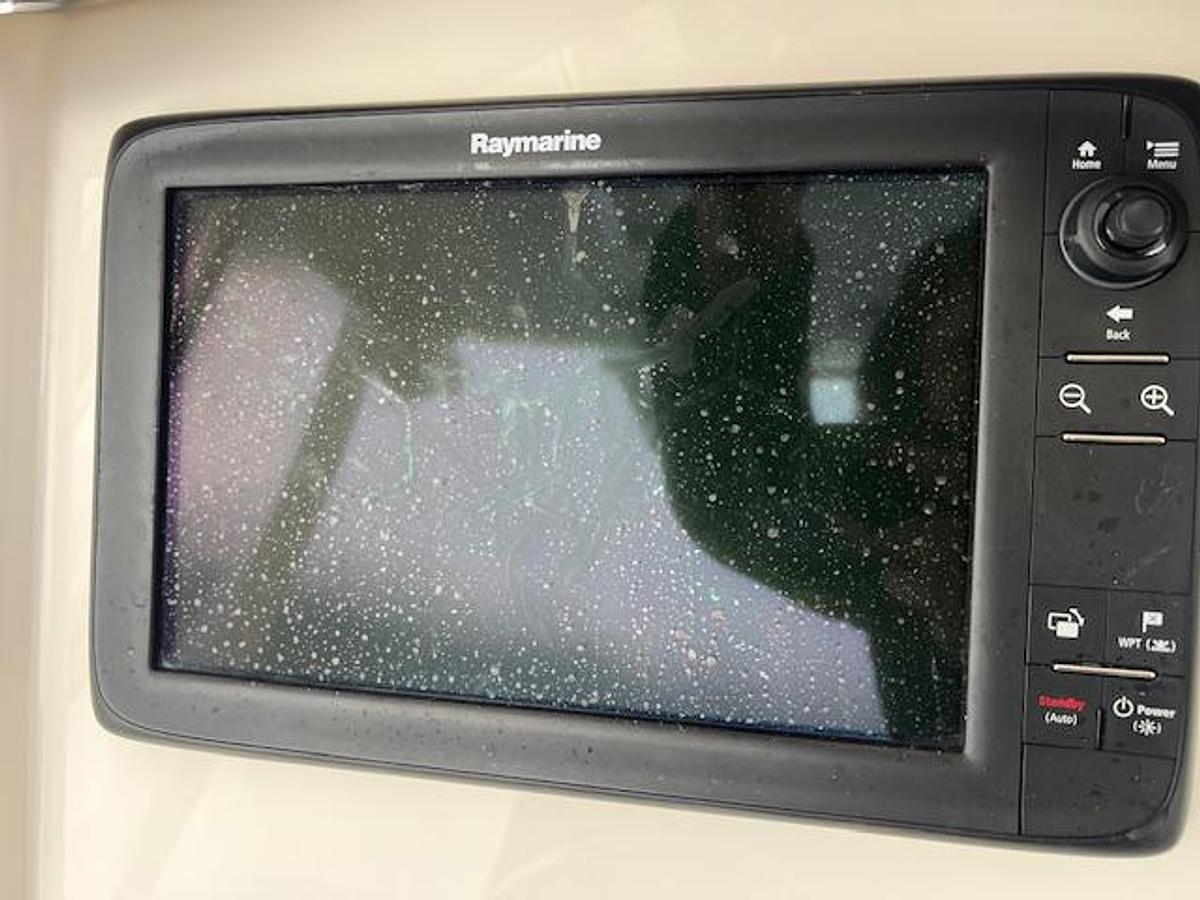 Used 2015 Regulator 23FS