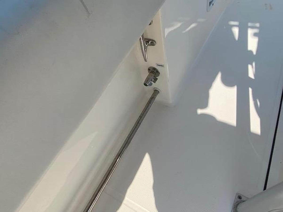 Used 2013 Edgewater 228 CC