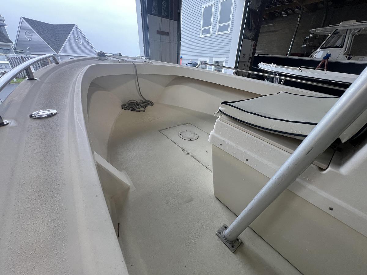 Used 2001 Parker 1801