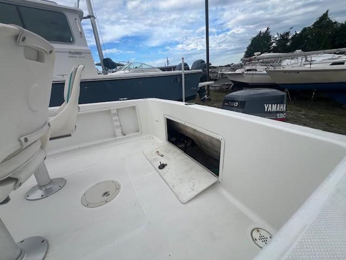 Used 1995 Wellcraft 190CCF