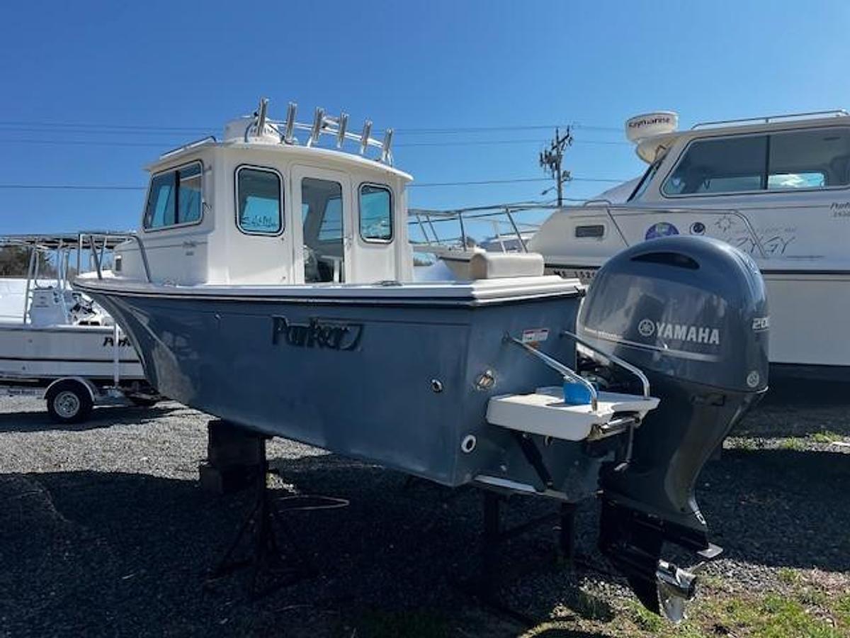 Used 2019 Parker 2120 SC