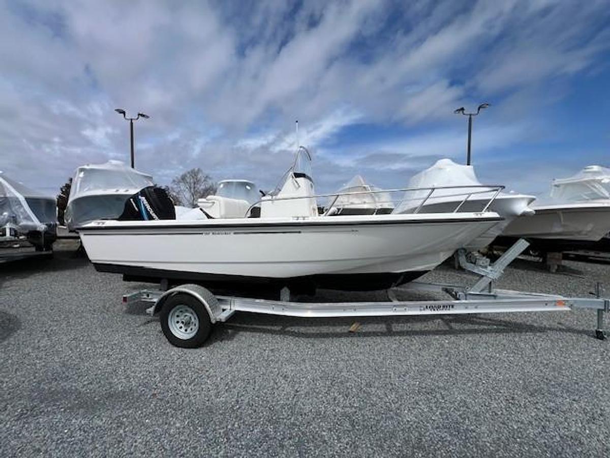 Used 2005 Boston Whaler 190 Nantucket