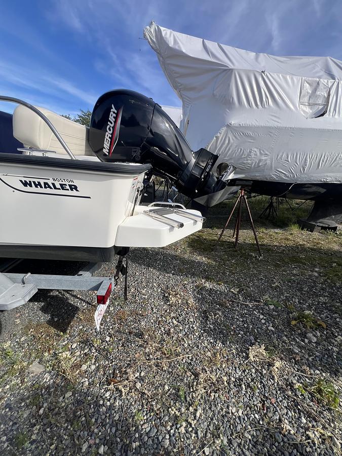 Used 2021 Boston Whaler 190 Outrage