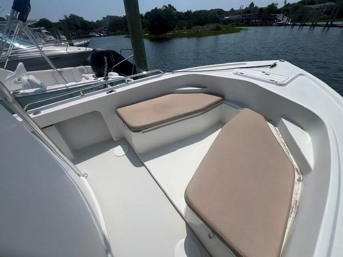Used 2018 Parker 2100 Deep Vee