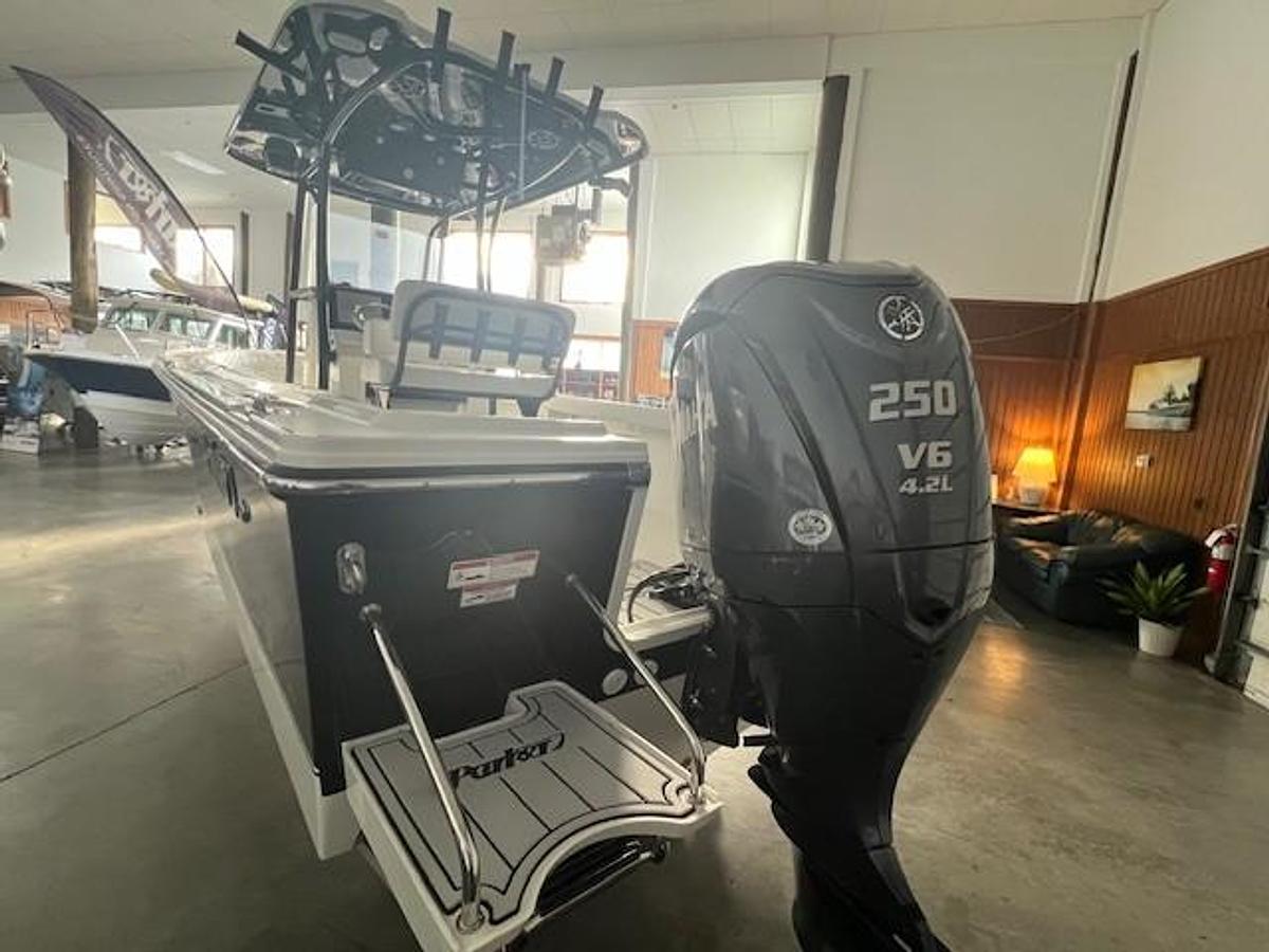 2026 Parker 230 Coastal Elite