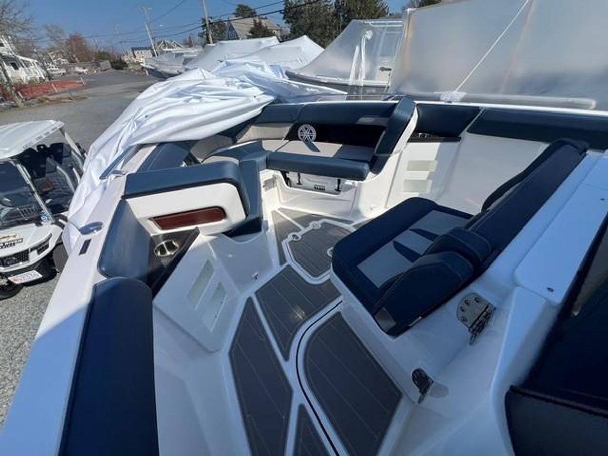 Used 2026 Monterey  30 Elite