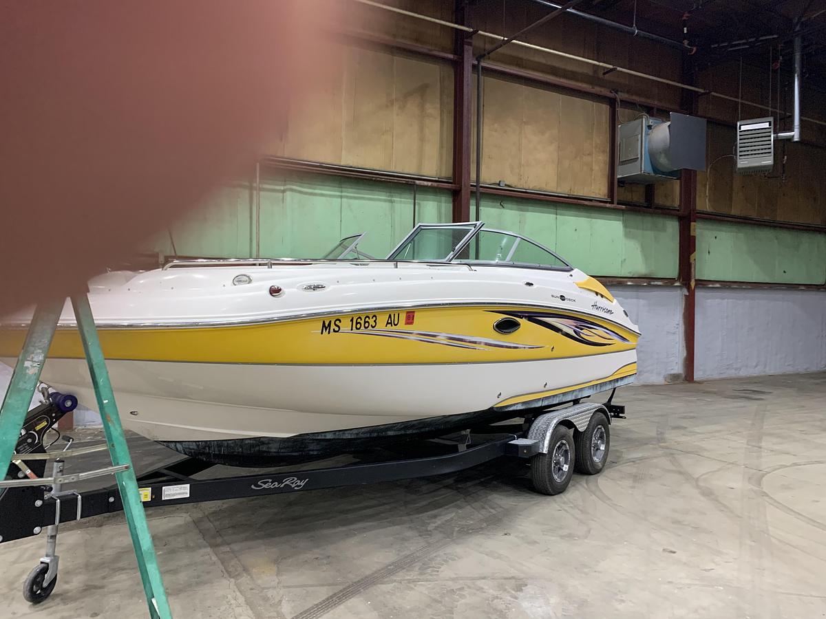 Used 2008 Godfrey 22 Hurricane deck boat