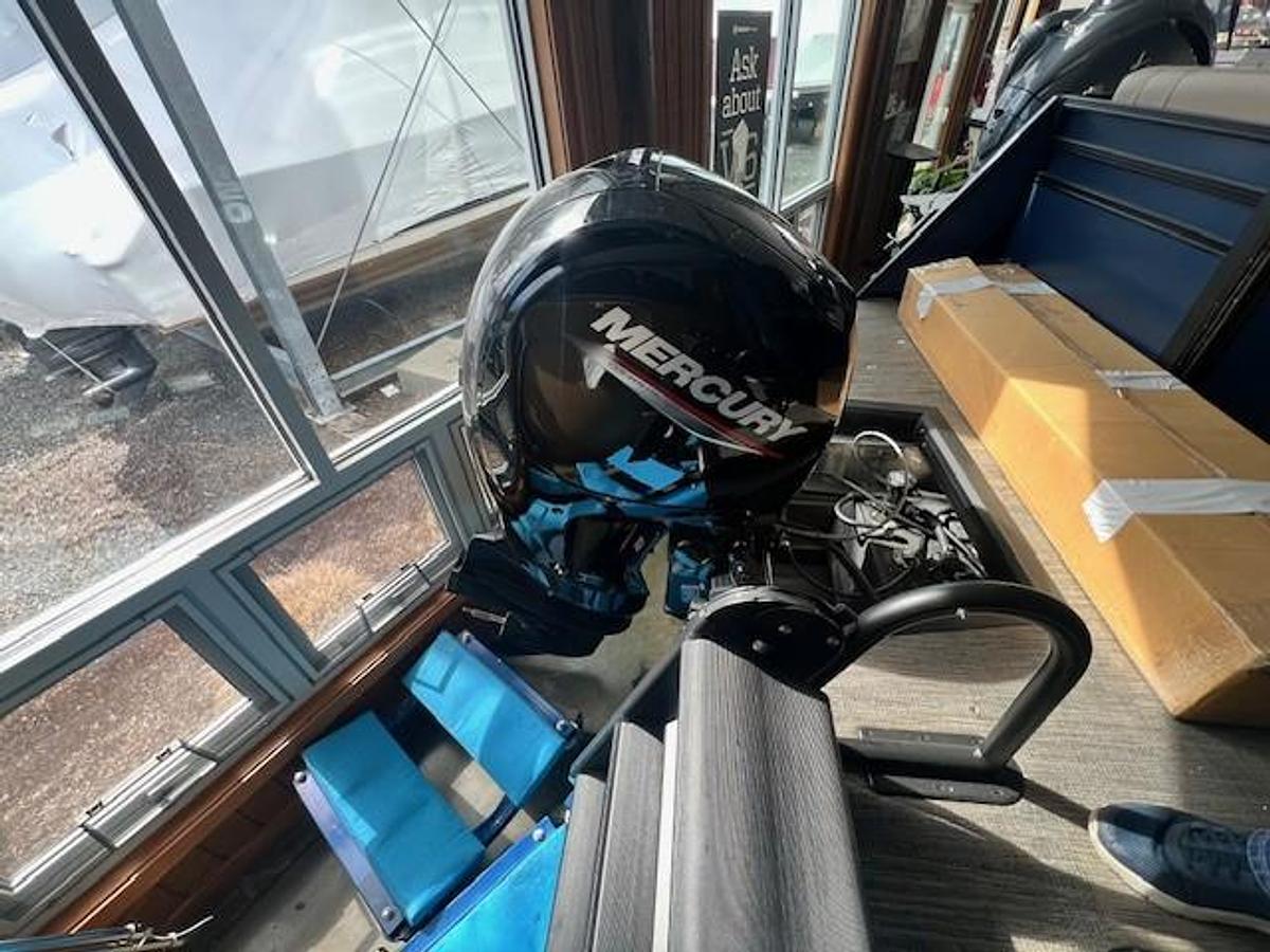 2025 Viaggio LagoX22Q