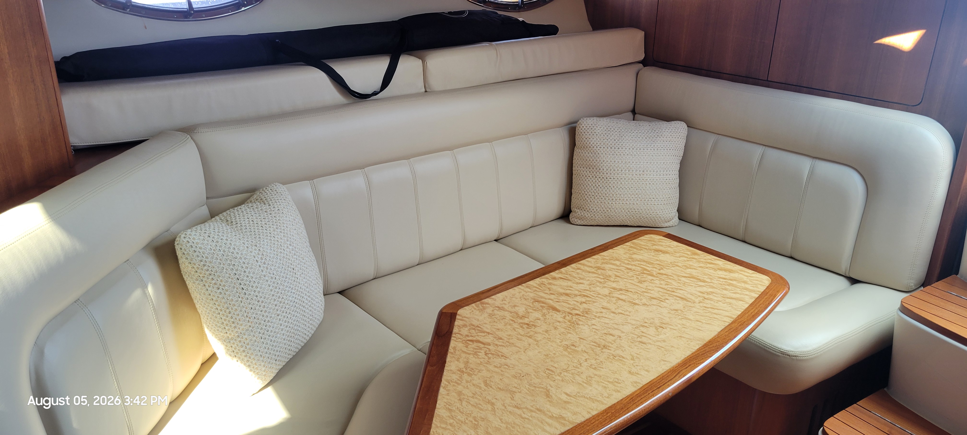 Used 2006 Tiara 3200 Open