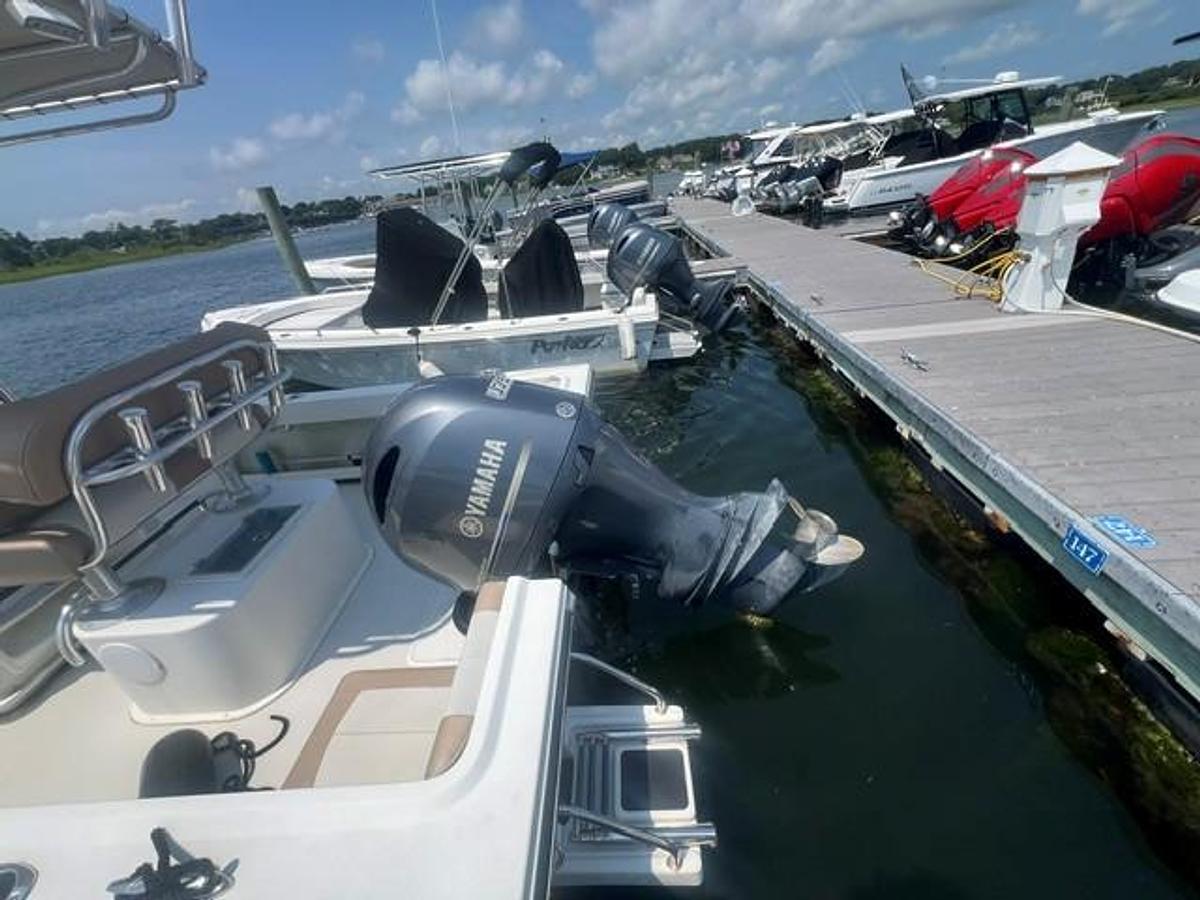 Used 2018 Parker 2100 Deep Vee