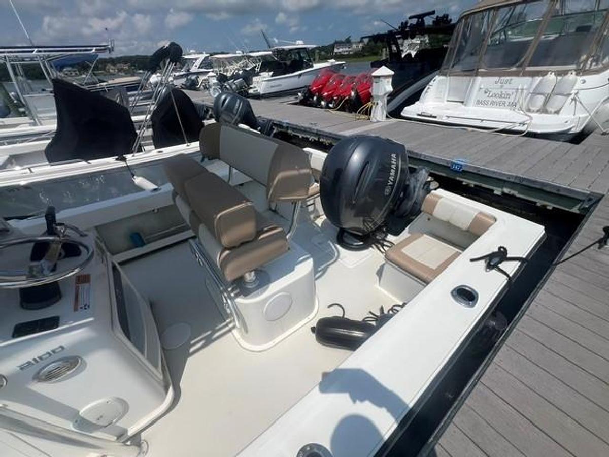 Used 2018 Parker 2100 Deep Vee