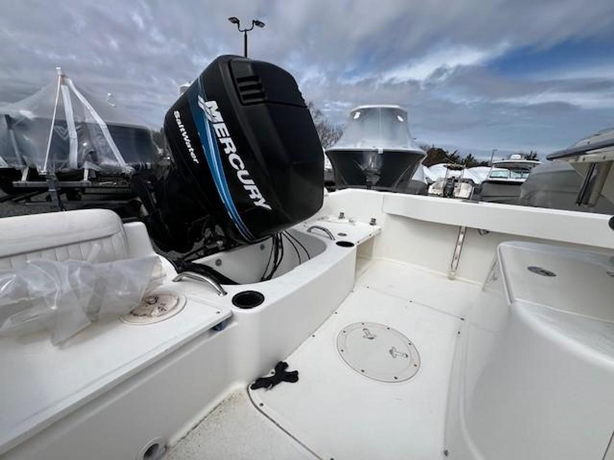 Used 2005 Boston Whaler 190 Nantucket