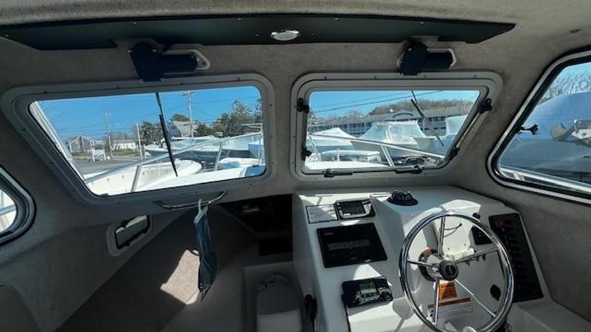 Used 2019 Parker 2120 SC