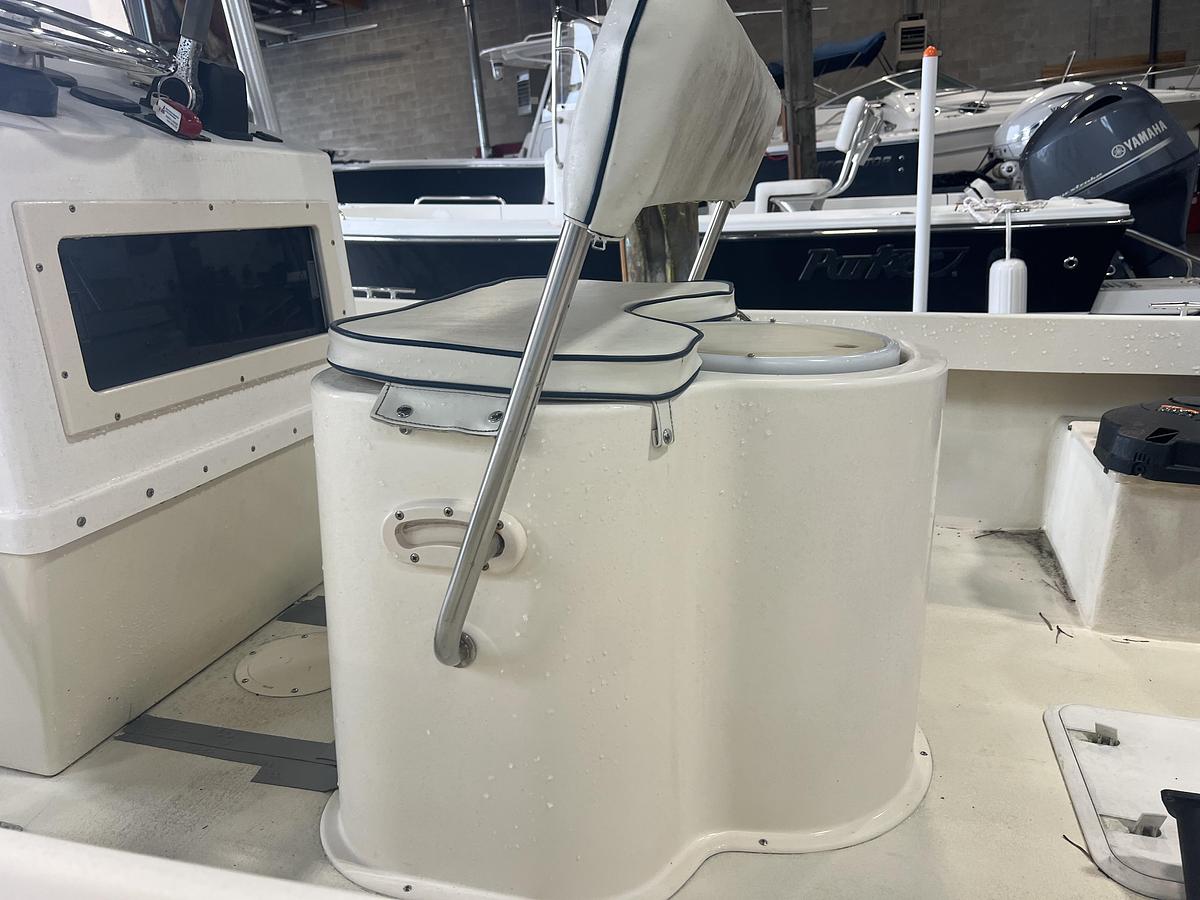 Used 2001 Parker 1801