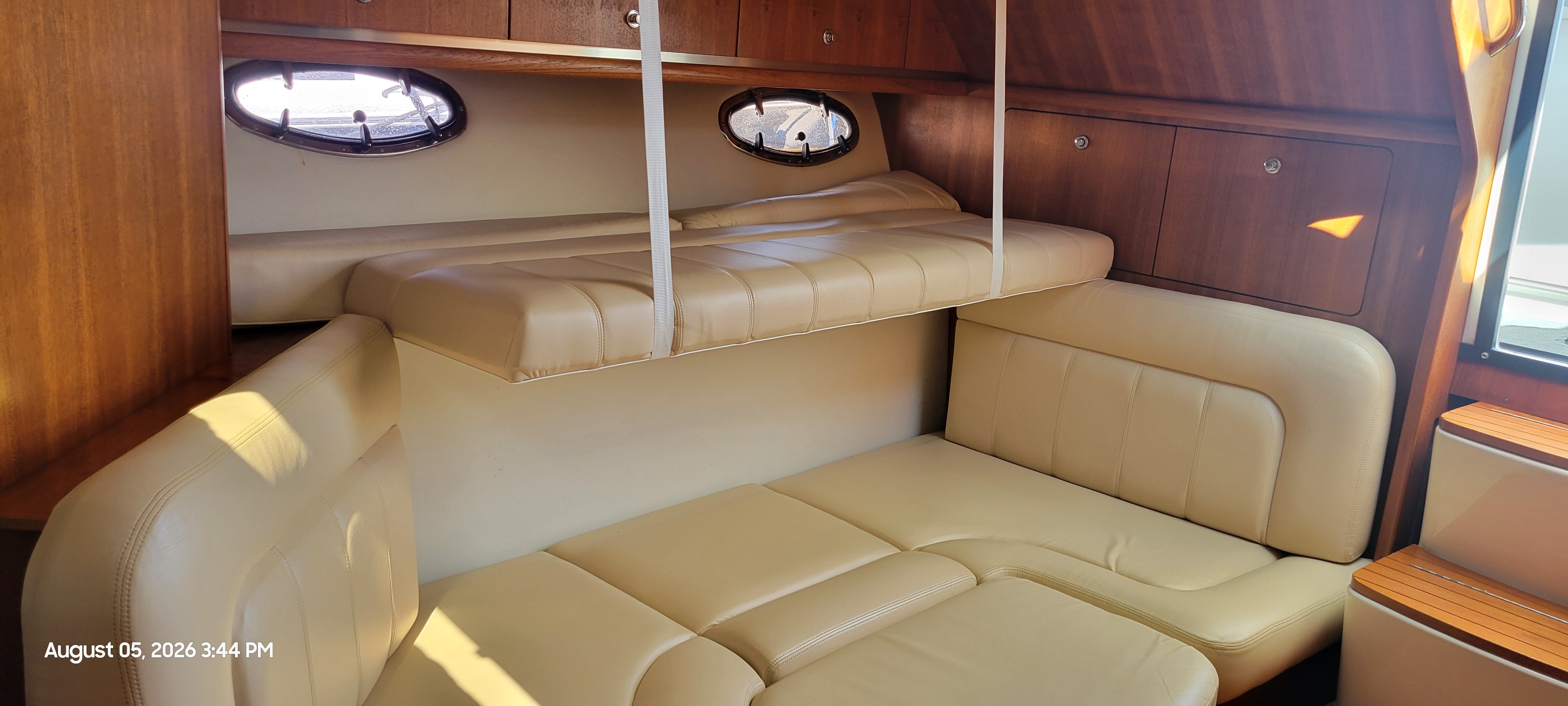 Used 2006 Tiara 3200 Open