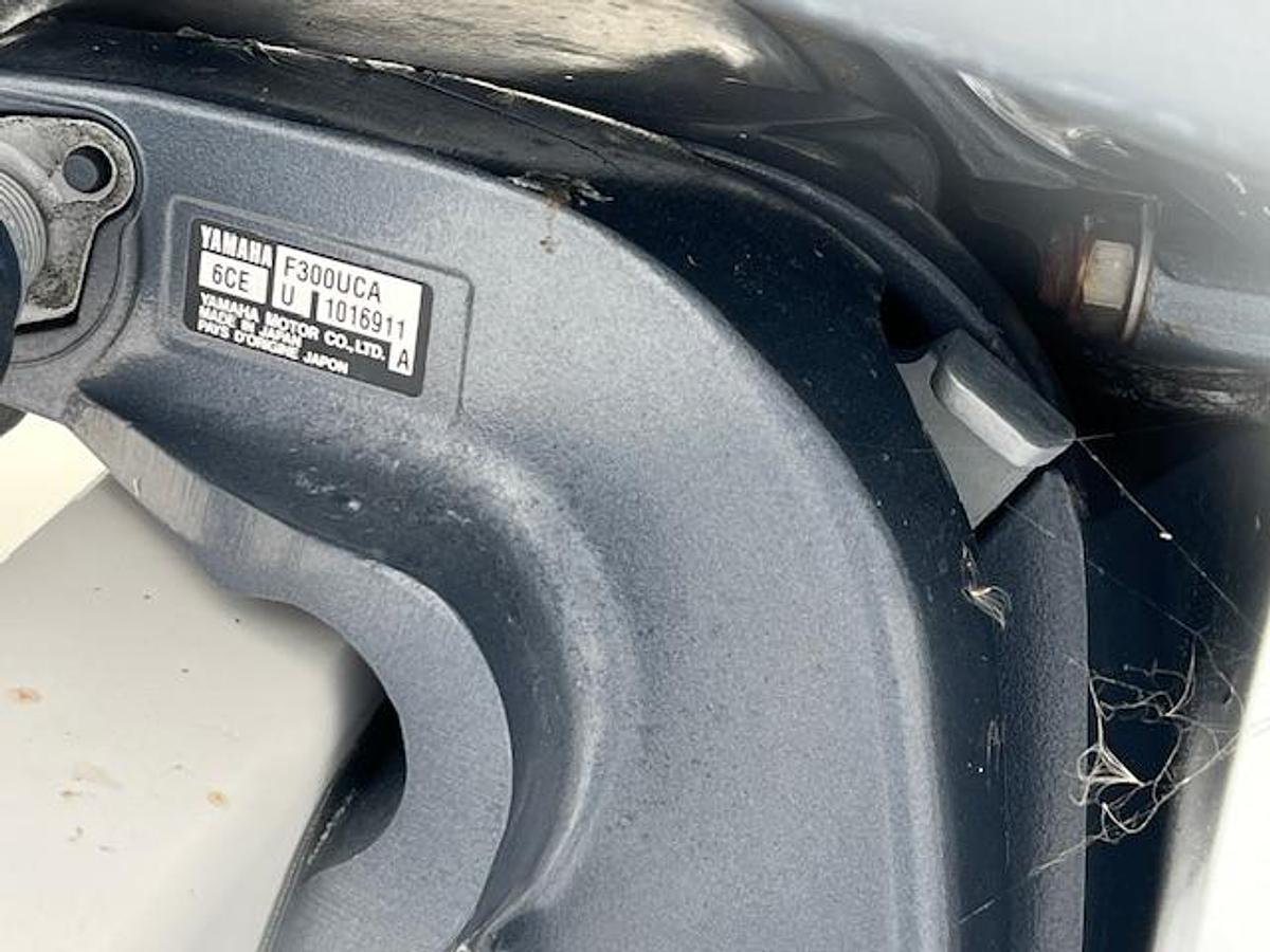 Used 2015 Regulator 23FS