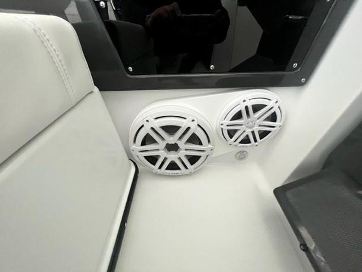 2026 Blackfin 252 DC