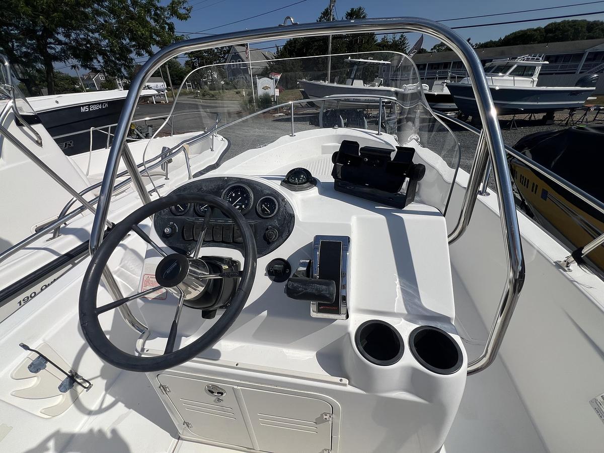 Used 2003 Boston Whaler 180 Dauntless
