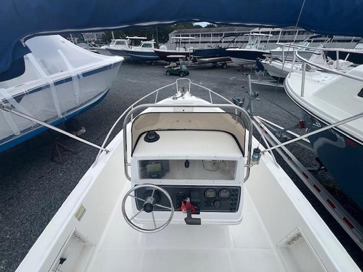 Used 1995 Wellcraft 190CCF