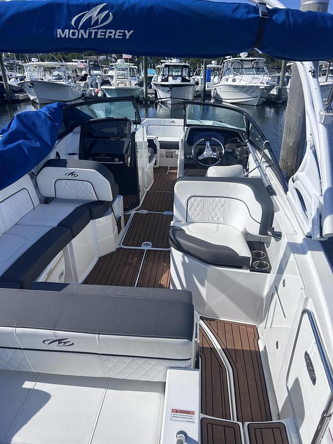 Used 2019 Monterey  M 65