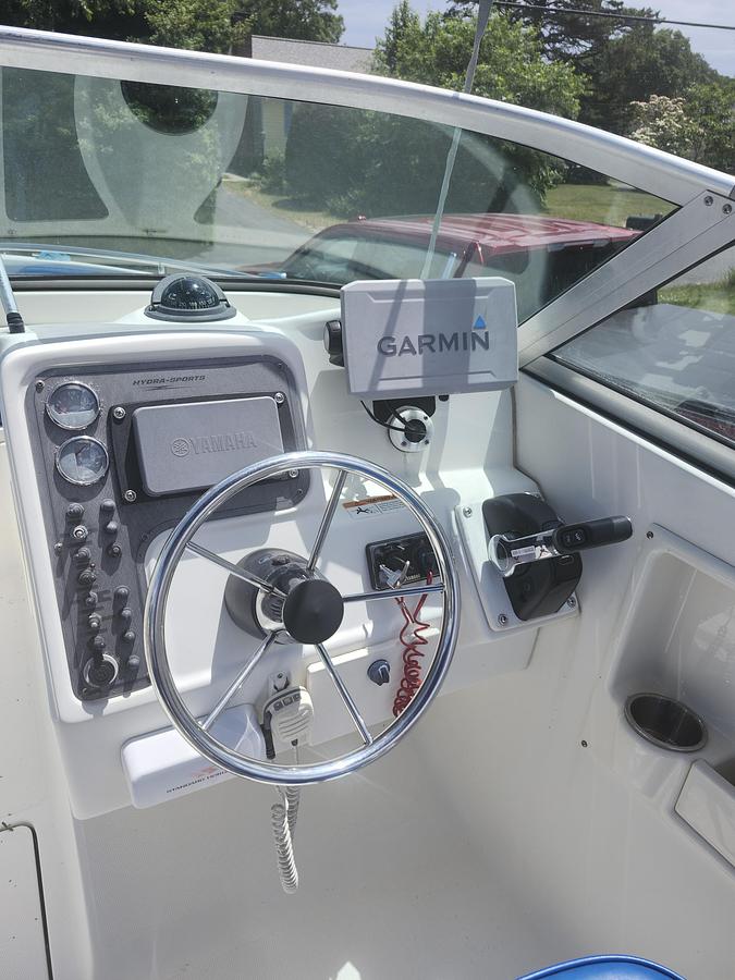 Used 2006 Hydra Sports 202 DC