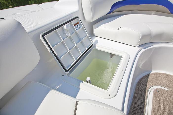 Used 2014 Hurricane SunDeck Sport 188 OB