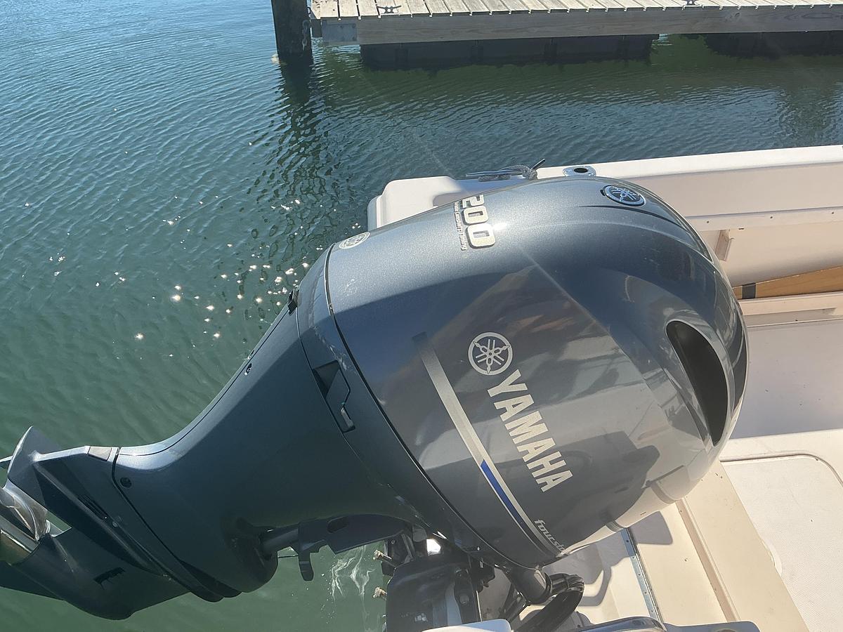 Used 2001 Grady-White 209 Escape