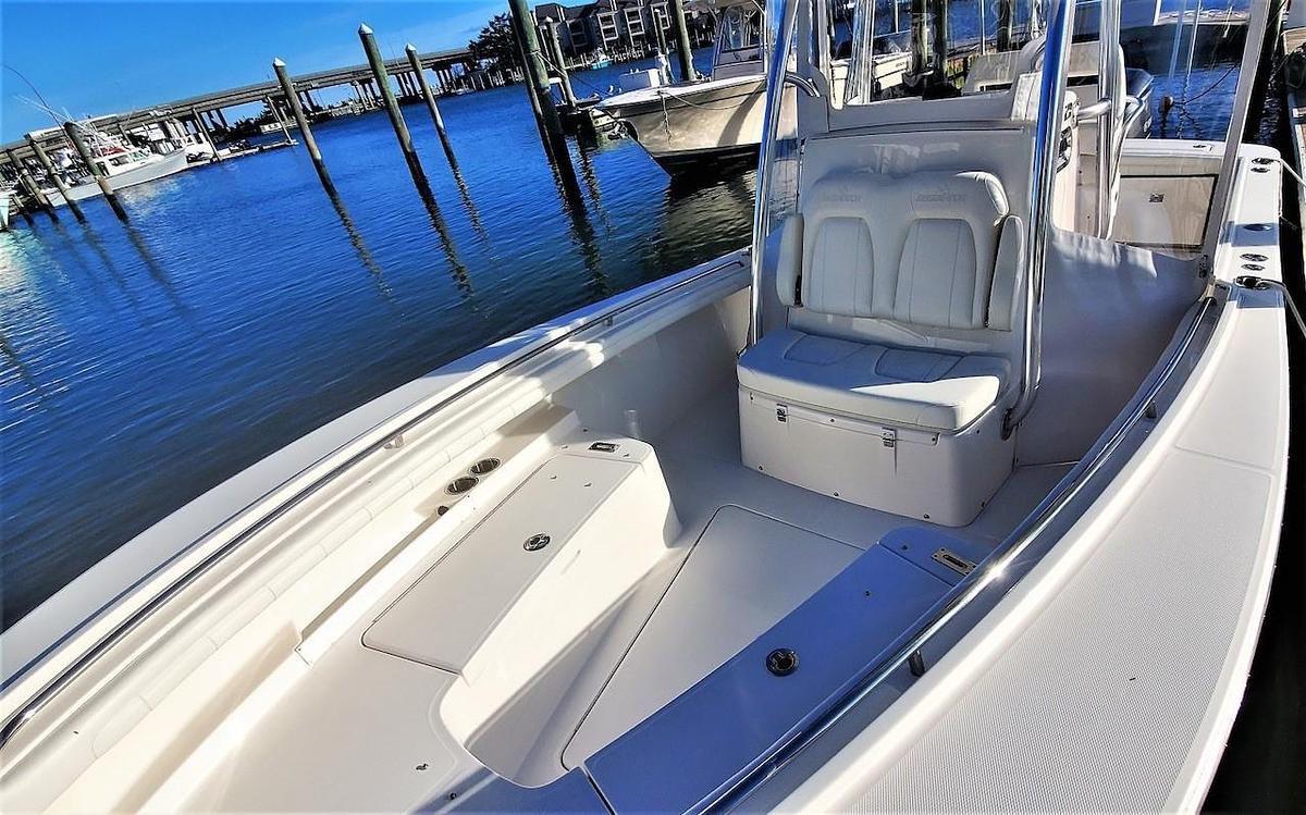 Used 2015 Regulator 23FS