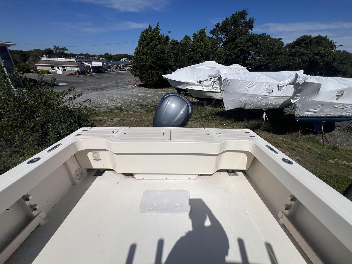 Used 2008 Parker 2520 XL
